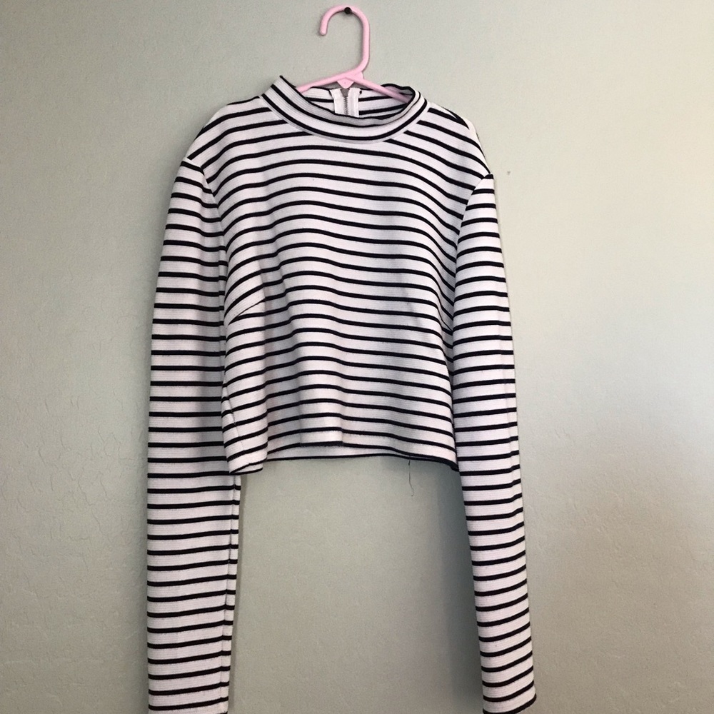 Striped long sleeve!!
